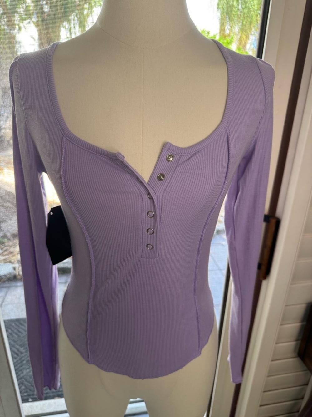 Double Zero Lilac Ribbed Long-Sleeve Henley Top NWOT